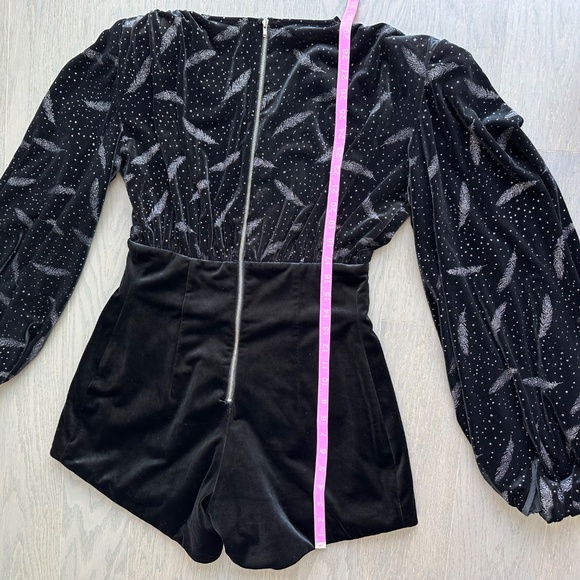 Bronx and Banco Maria Black Velvet Bishop Puffed Sleeve Glitter Plunge Romper M - Picture 7 of 10